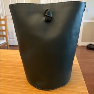 NWT Lindquist Object, Cyl in Pine Vachetta